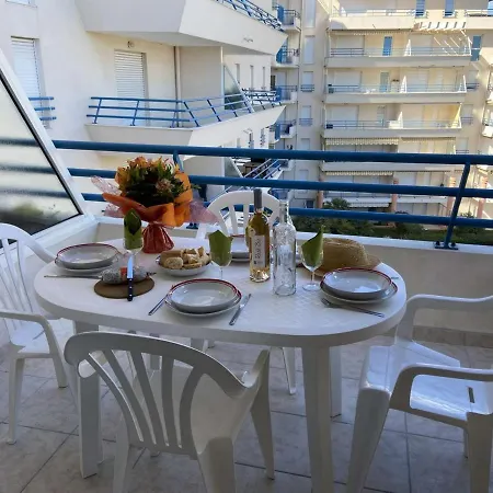 A Frejus, Piscine, A 500m, Clim, Parking, Terrasse, 4 Couchages - Fr-1-226a-110 Apartment Frejus
