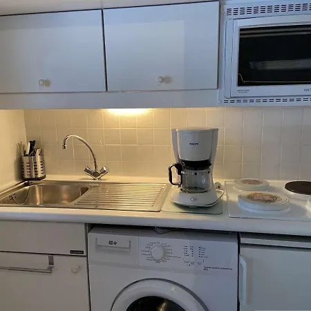A Frejus, Piscine, A 500m, Clim, Parking, Terrasse, 4 Couchages - Fr-1-226a-110 Apartment *