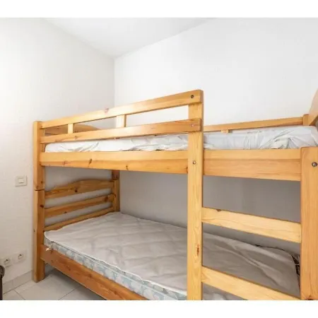 A Frejus, Piscine, A 500m, Clim, Parking, Terrasse, 4 Couchages - Fr-1-226a-110 Apartment *